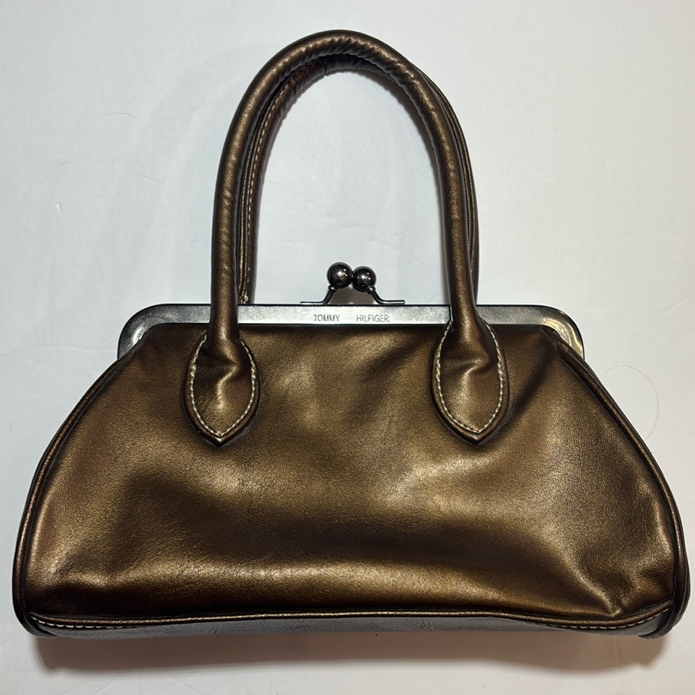 EUC 9"(W) X 5"(H) Tommy Hilfiger Y2k 2000’s Bronze Top Handle Ball Clasp Clutch